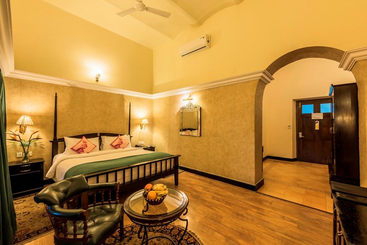 Royal Orchid Metropole Mysore Exterior foto